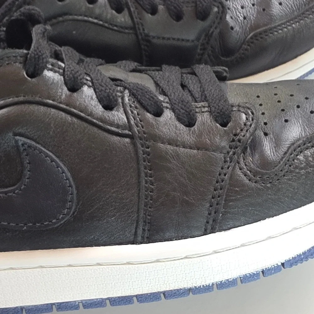Nike Air Jordan 1 Low OG Mens 9.5 Black Mystic Navy CZ0790-041 Retro Basketball